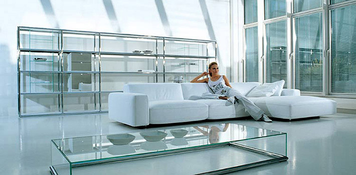 Divano angolare moderno Melinda con chaiselong 300 x 180 cm