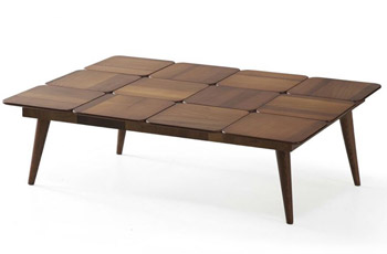 Tavolino interamente in legno abete